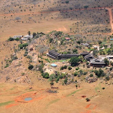 Voi Safari Lodge ภายนอก รูปภาพ